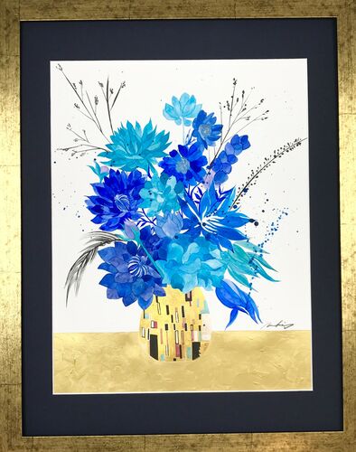クリムトの花瓶に入った青い花